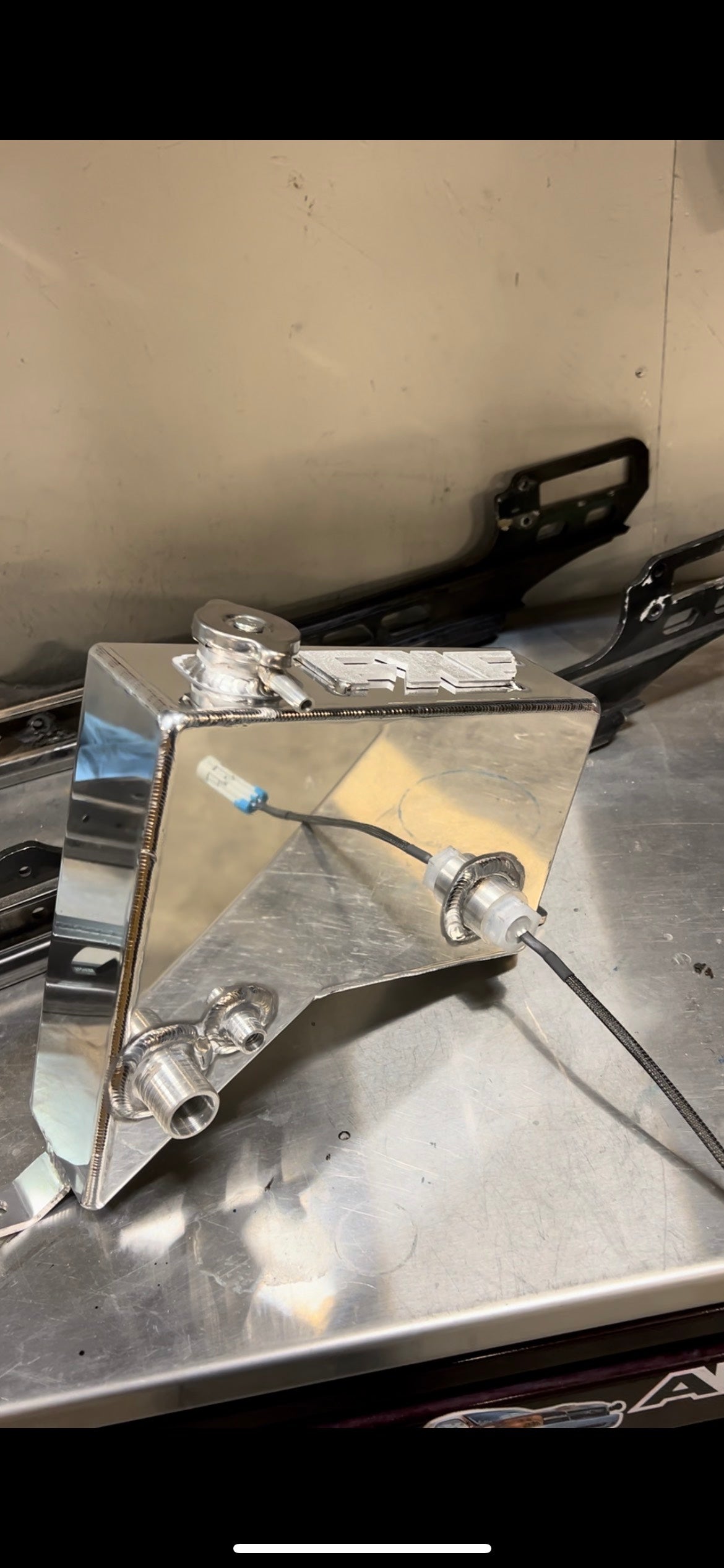 2001-2007 Duramax Low Profile Coolant Tank