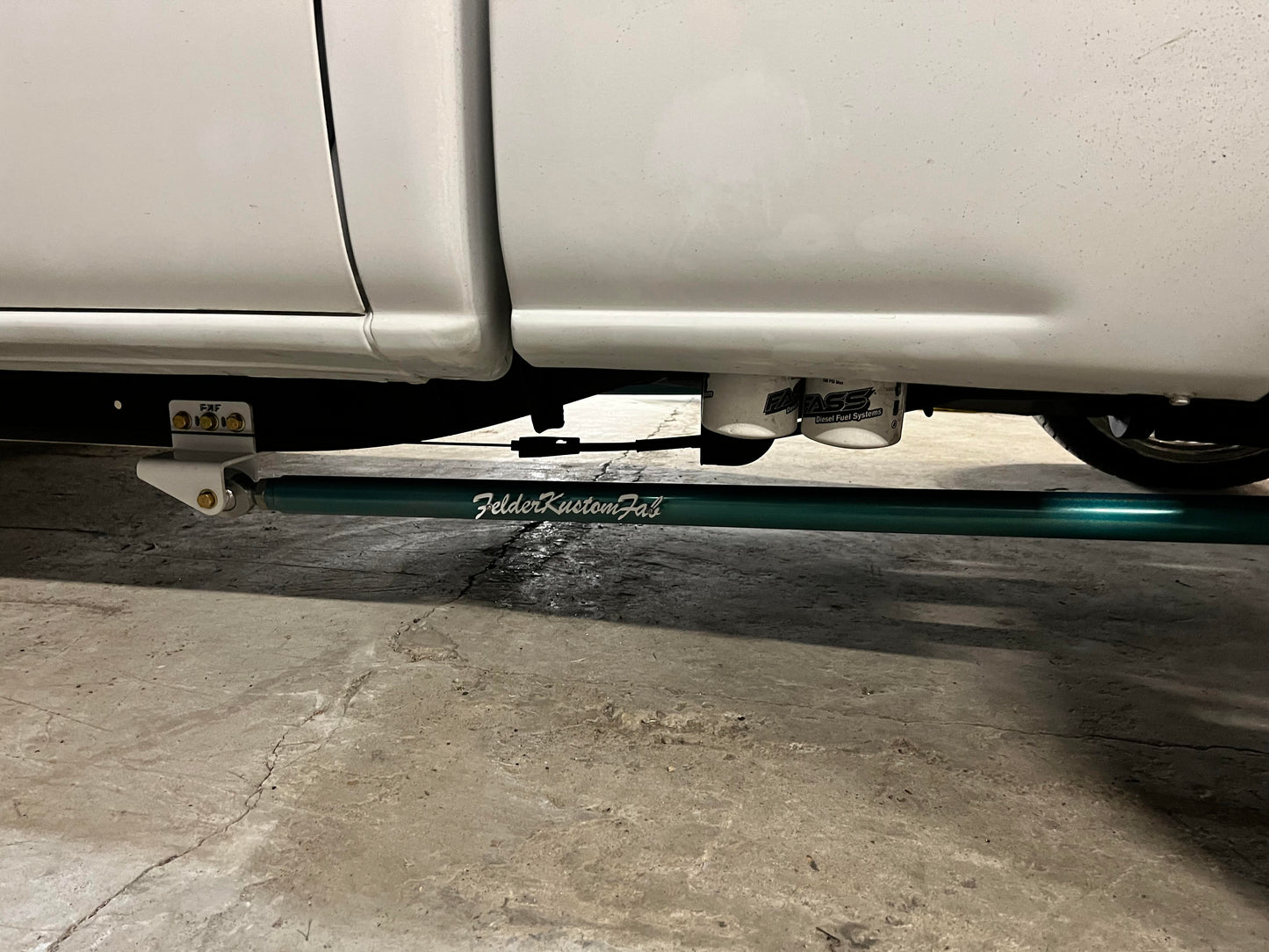 2001-2010 Duramax Bolt on Tube Style Traction Bars
