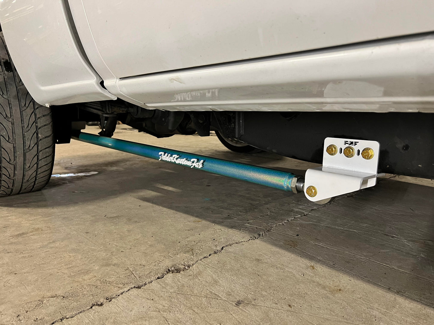 2001-2010 Duramax Bolt on Tube Style Traction Bars